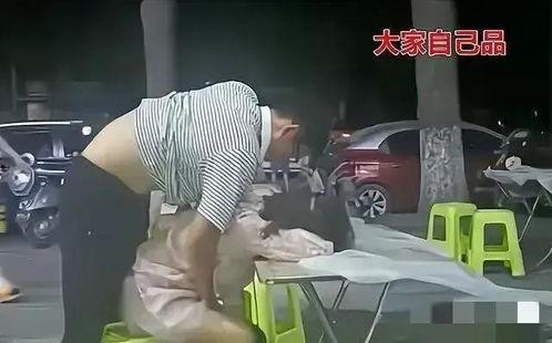 男女强吻揉胸图片大全,揭秘男女强吻揉胸瞬间图片背后的故事