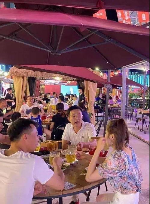 今日吃瓜大桌文案图片,揭秘幕后风云，一图览尽娱乐圈热点
