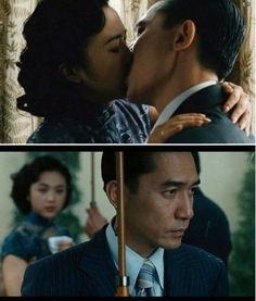 汤唯电影床戏,汤唯演绎情感纠葛的深情演绎