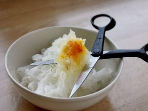 银耳汤做法视频,简单易学，养生滋补一步到位
