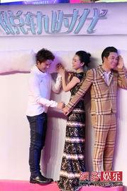 脱轨时代床戏,床戏背后的情感纠葛与时代变迁