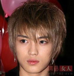 韩国男明星 整容,揭秘明星颜值蜕变之路